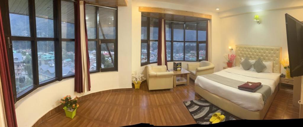 Hotel In Manali With Mountain View Near Mall Road المظهر الخارجي الصورة